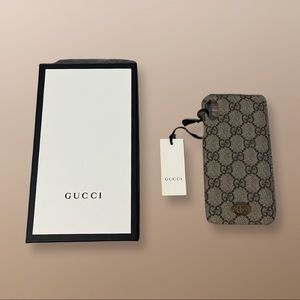 *NEW*.  GUCCI - BEIGE MONOGRAM GG - IPHONE XS MAX CASE. PRISTINE CONDITION